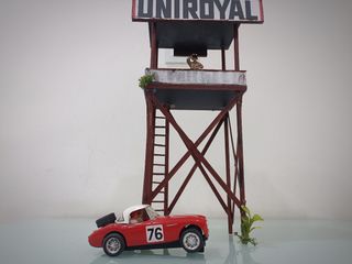 Torres decoración circuitos Scalextric