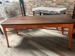 Bancos para sentarse estilo industrial