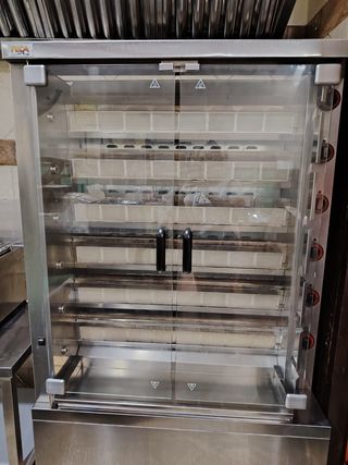 Asador de pollos En HUELVA