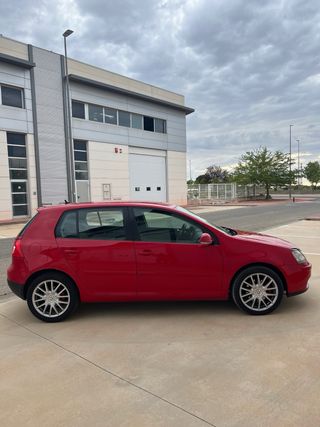 Volkswagen Golf 2005