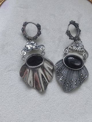 pendientes de piedra hiperstena