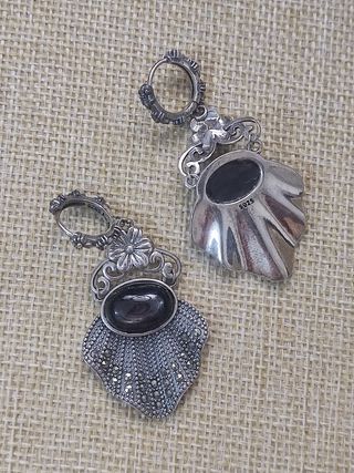 pendientes de piedra hiperstena