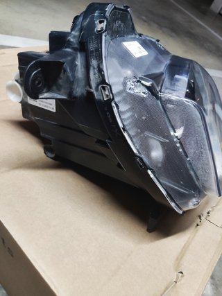 Faro izq Hyundai Tucson