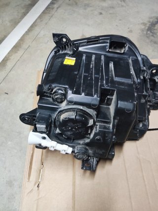 Faro izq Hyundai Tucson