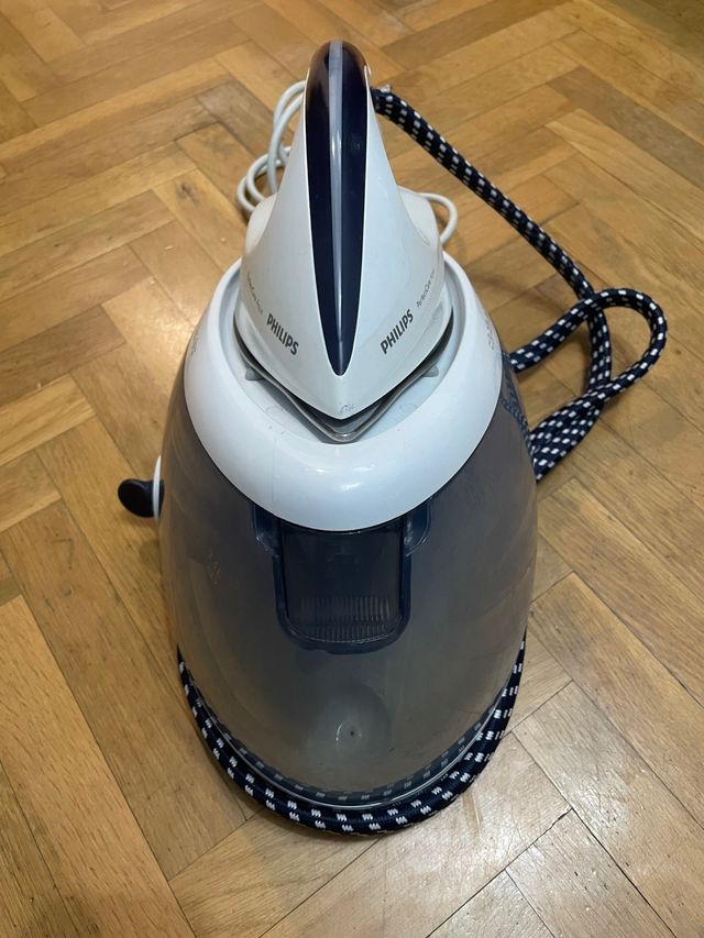 Centro stiro Phillips (da riparare)