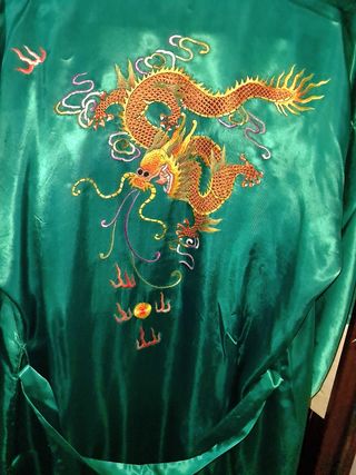 Kimono chino a estrenar.