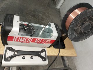 Maquina de soldar de hilo
