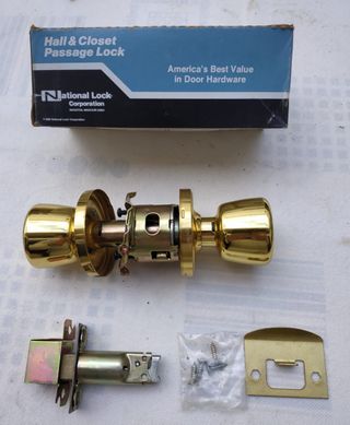 Pomo de puerta de paso