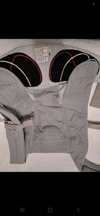 Mochila de porteo como nueva