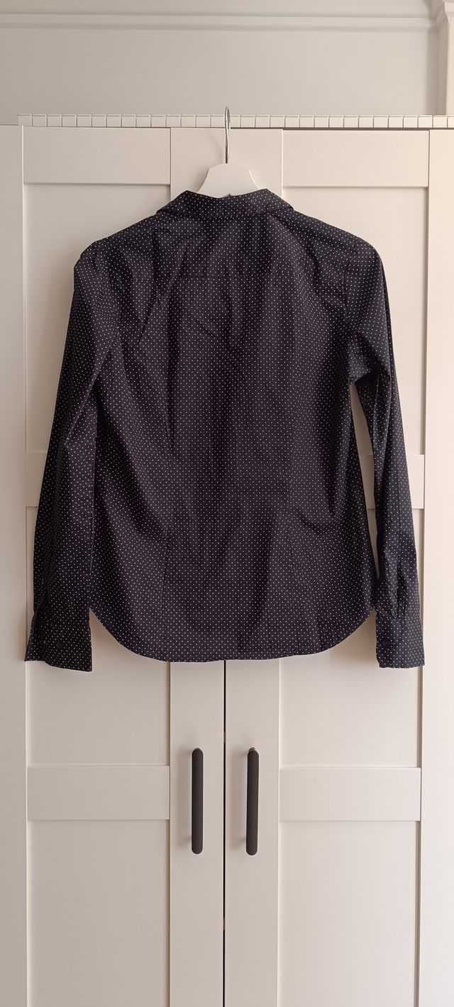 Camisa azul marino slim fit de H&M