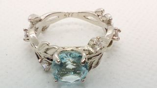 Anillo Eterna Primavera chapado en plata