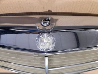 REJILLA DELANTERO MERCEDES CLÁSICO