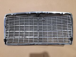 REJILLA DELANTERO MERCEDES CLÁSICO