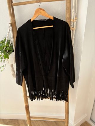Chaqueta mujer flecos Zara