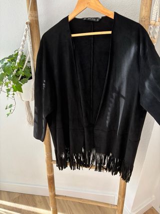 Chaqueta mujer flecos Zara