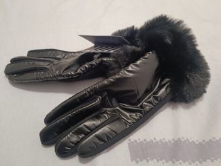 Guantes a estrenar