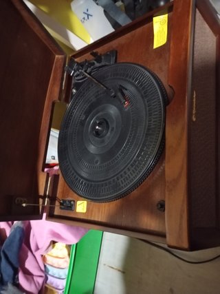 Tocadiscos con radio