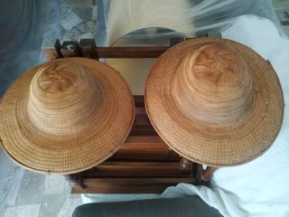 cappello asiatico vintage