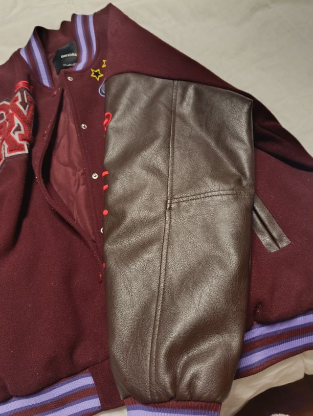 Chaqueta Bershka Unisex