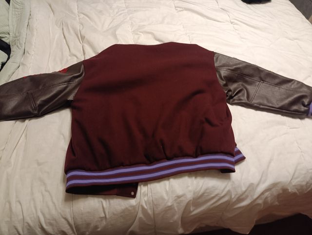 Chaqueta Bershka Unisex