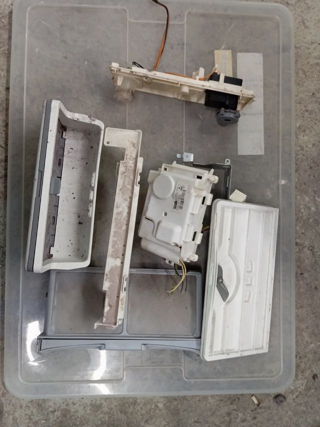 Piezas secadora y módulo motor