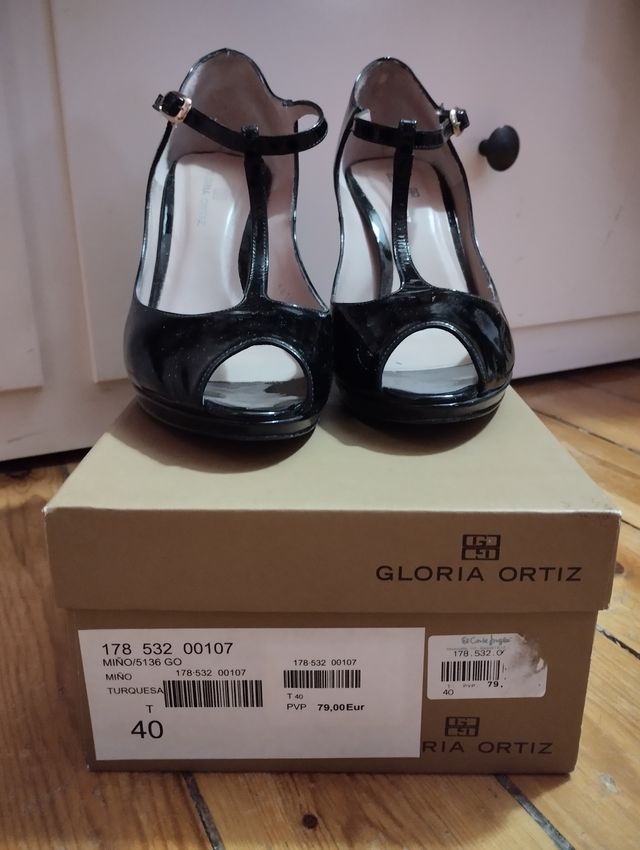 Zapatos de tacón de charol-Talla 36-Gloria Ortiz