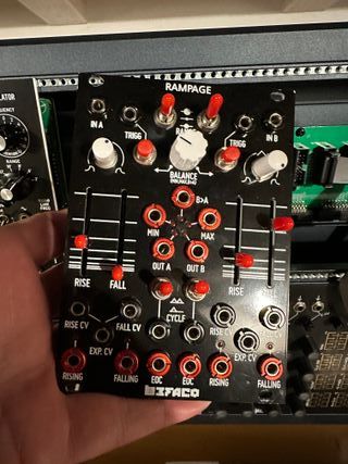 Modulo Sintetizador Eurorack Rampage Befaco