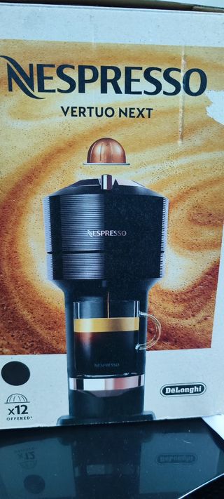 Cafetera Nespresso Vertuo Next DeLongi