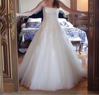 Vestido de novia impecable y salido de tintoreria