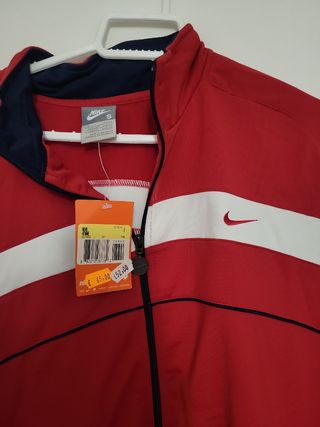 Chaqueta nike