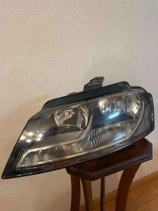 Faro lado de conductor  a3 8P