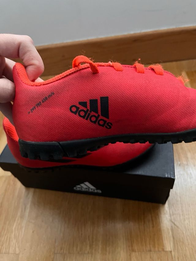 Zapatillas de fútbol, talla 32