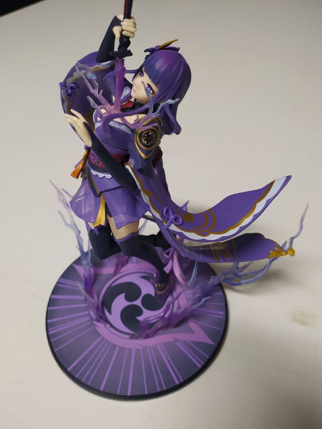 Figura Shogun Raiden Genshin Impact