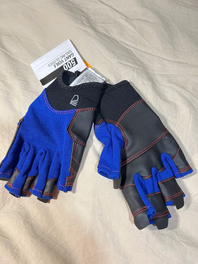 Guantes para deportes acuáticos