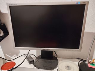 Monitor VGA Samsung 15 pulgadas Syncmaster 943 BW