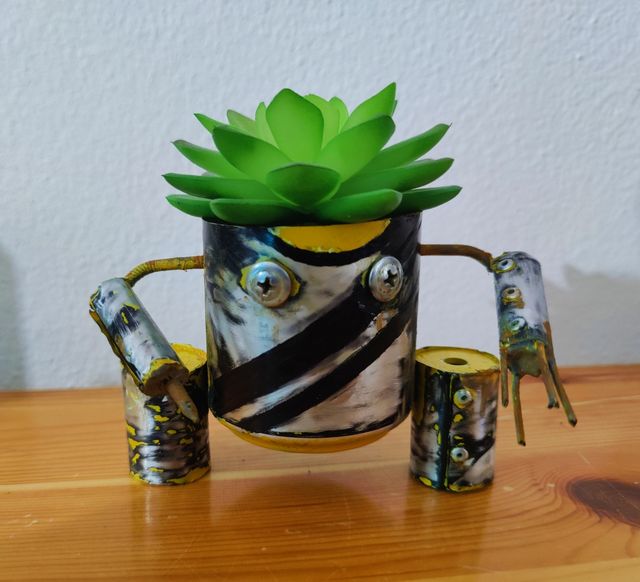 Robot vintage di latta