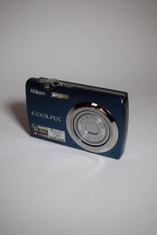 Cámara Nikon Coolpix S230