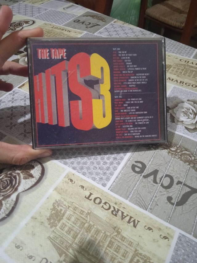 Musicassetta compilation the tape