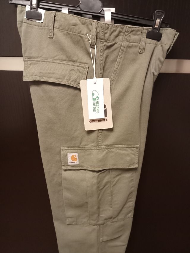 Carhartt regular cargo pants 31/32