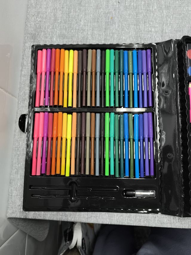 Estuche de pintura