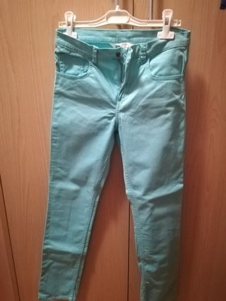 Pantaloni H&M