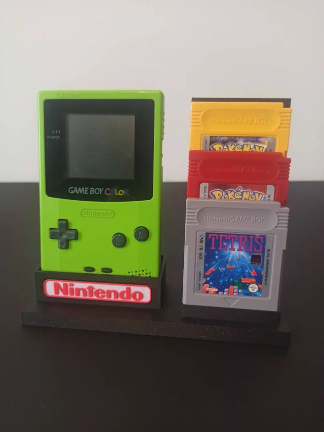 Supporto a colori per Game Boy