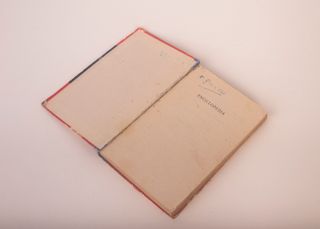 Antiguo libro escolar