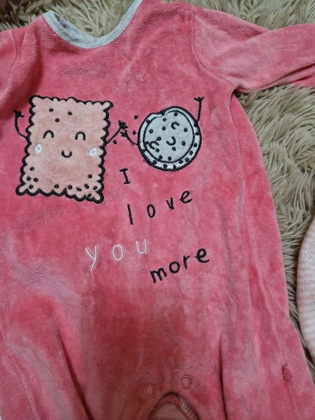 Lote de 3 pijamas tundosados 9meses