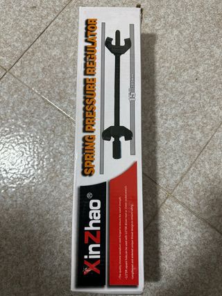 Spring pressure regulator