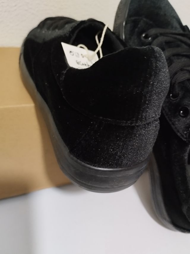 Zapatillas de terciopelo número 40/39