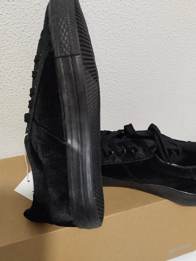 Zapatillas de terciopelo número 40/39
