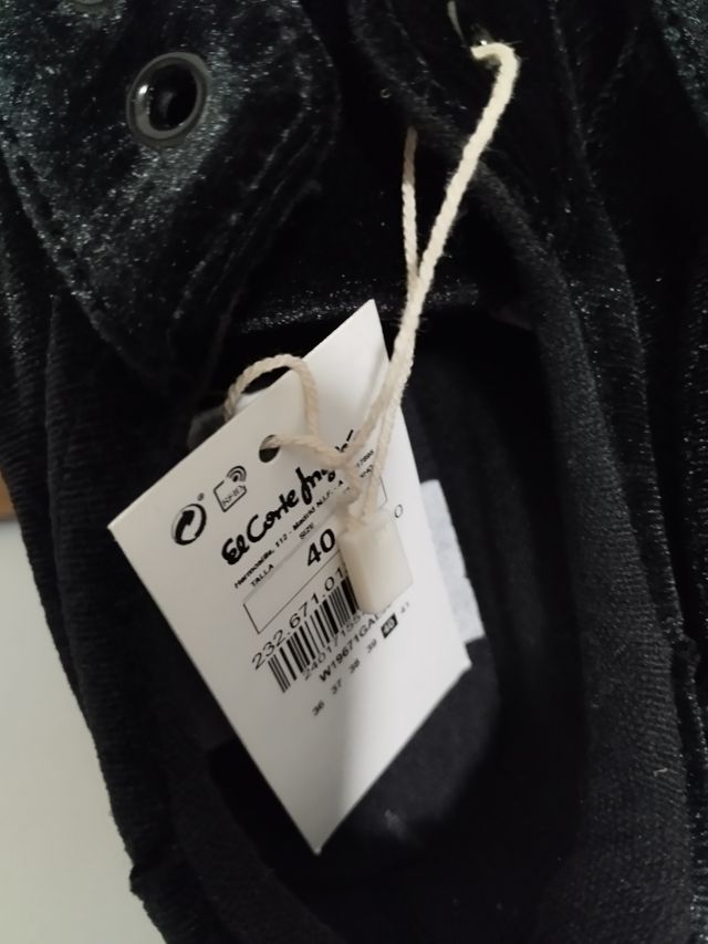 Zapatillas de terciopelo número 40/39