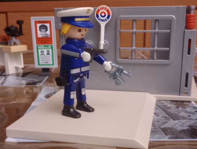 💼 Comisaría Playmobil