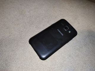 Samsung Galaxy j1 smartphone